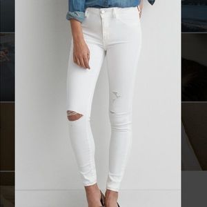 American Eagle White hi-rise Jeggings